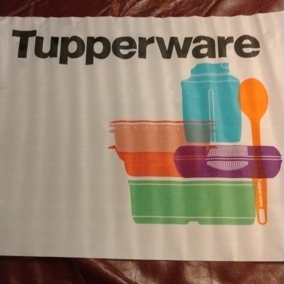TUPPERWARE Pair/2 Logo Car Flags 12" x 18" in White w/ Bright *TW Brand Products - Picture 4 of 12